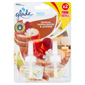 GLADE BY BRISE ELECTRIC DOUBLE STOCK LOG SANDELHOLZ UND JASMIN 20 ML